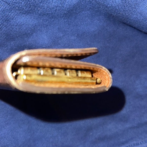 Louis Vuitton key pouch (authentic) CT1180.  Great condition! - Picture 3 of 9